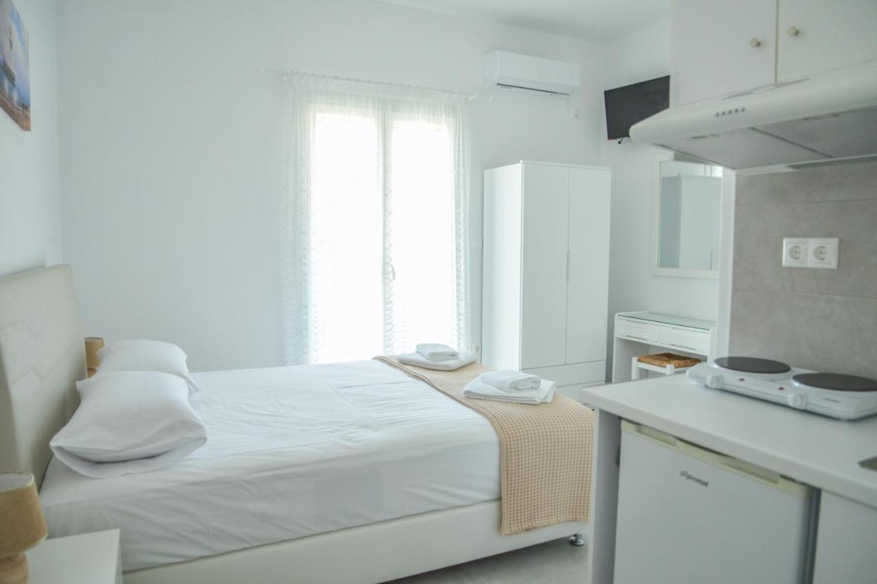Zeras Apartments Adamantas  ภายนอก รูปภาพ