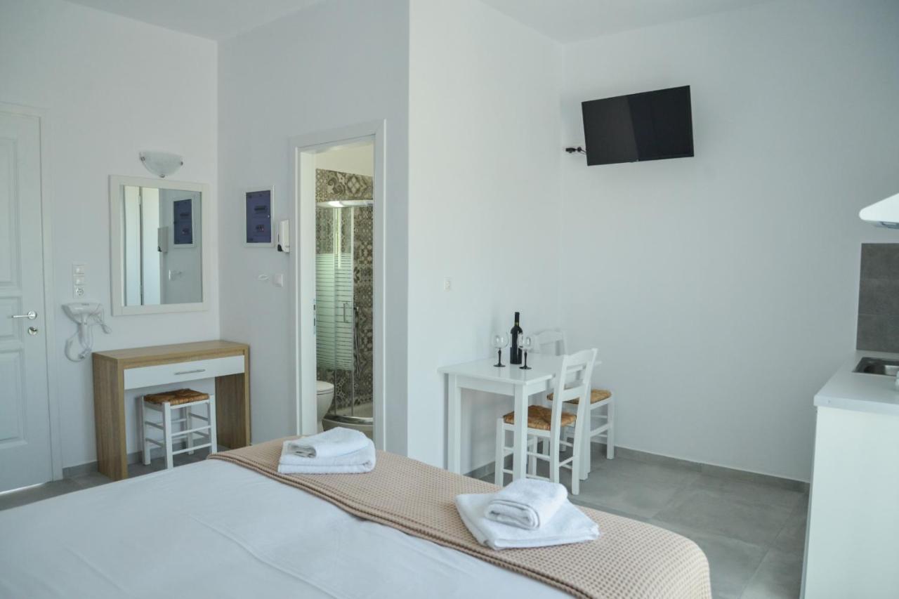 Zeras Apartments Adamantas  ภายนอก รูปภาพ