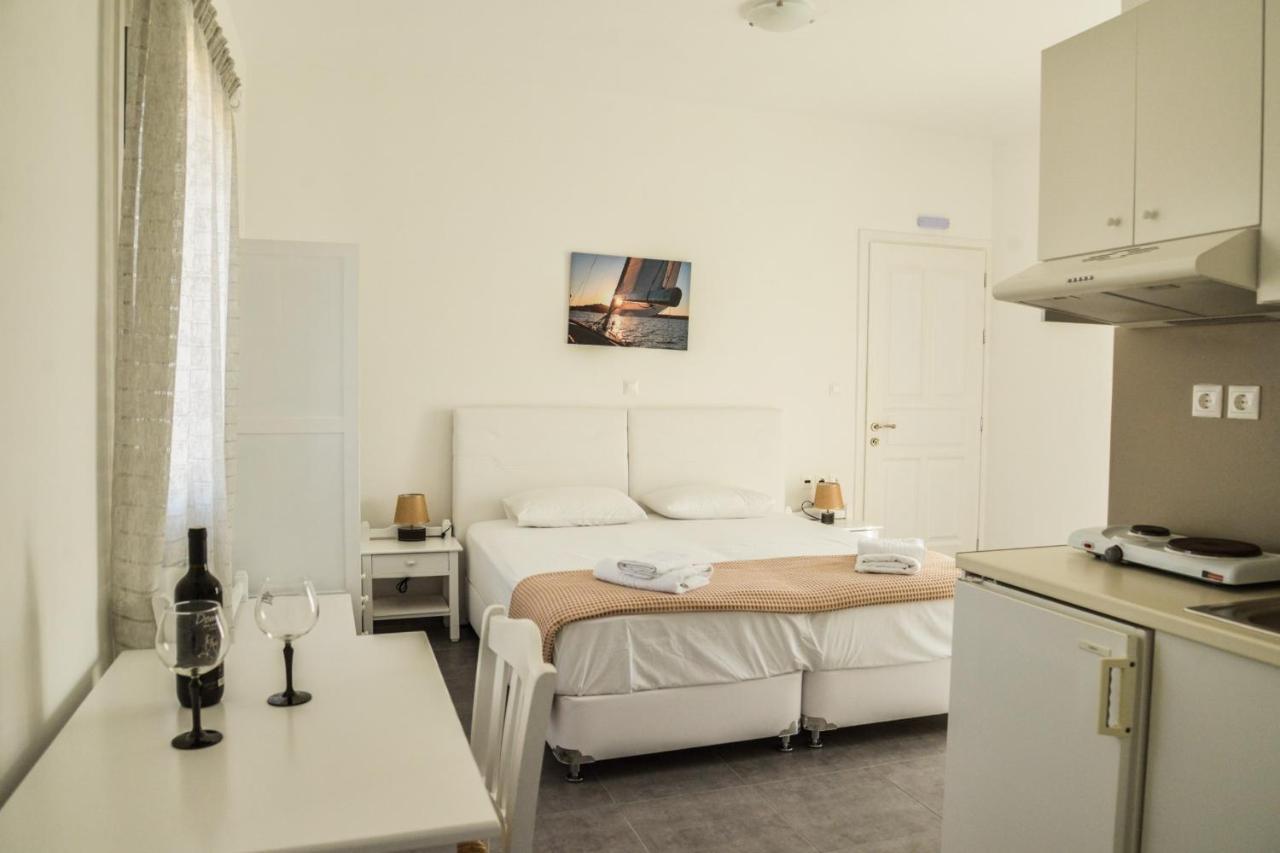 Zeras Apartments Adamantas  ภายนอก รูปภาพ