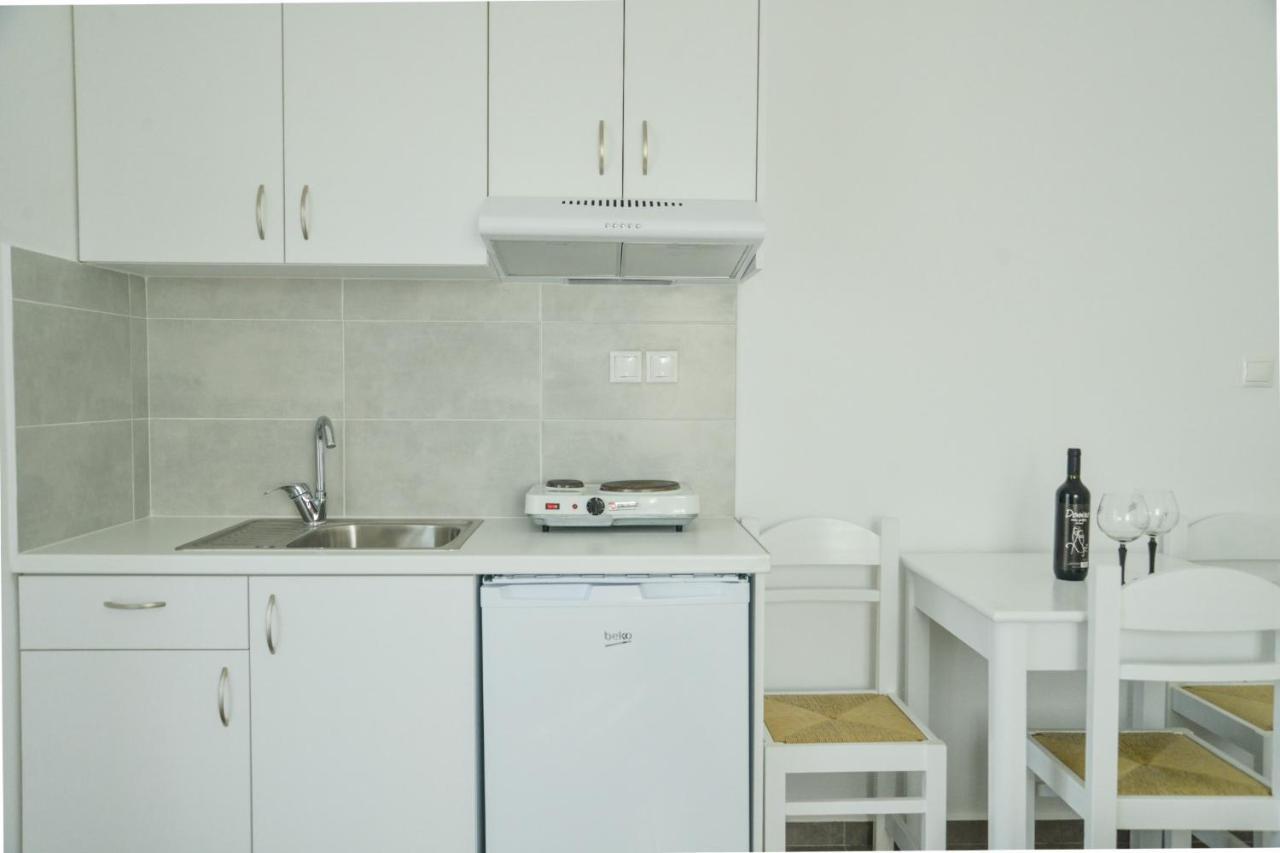 Zeras Apartments Adamantas  ภายนอก รูปภาพ
